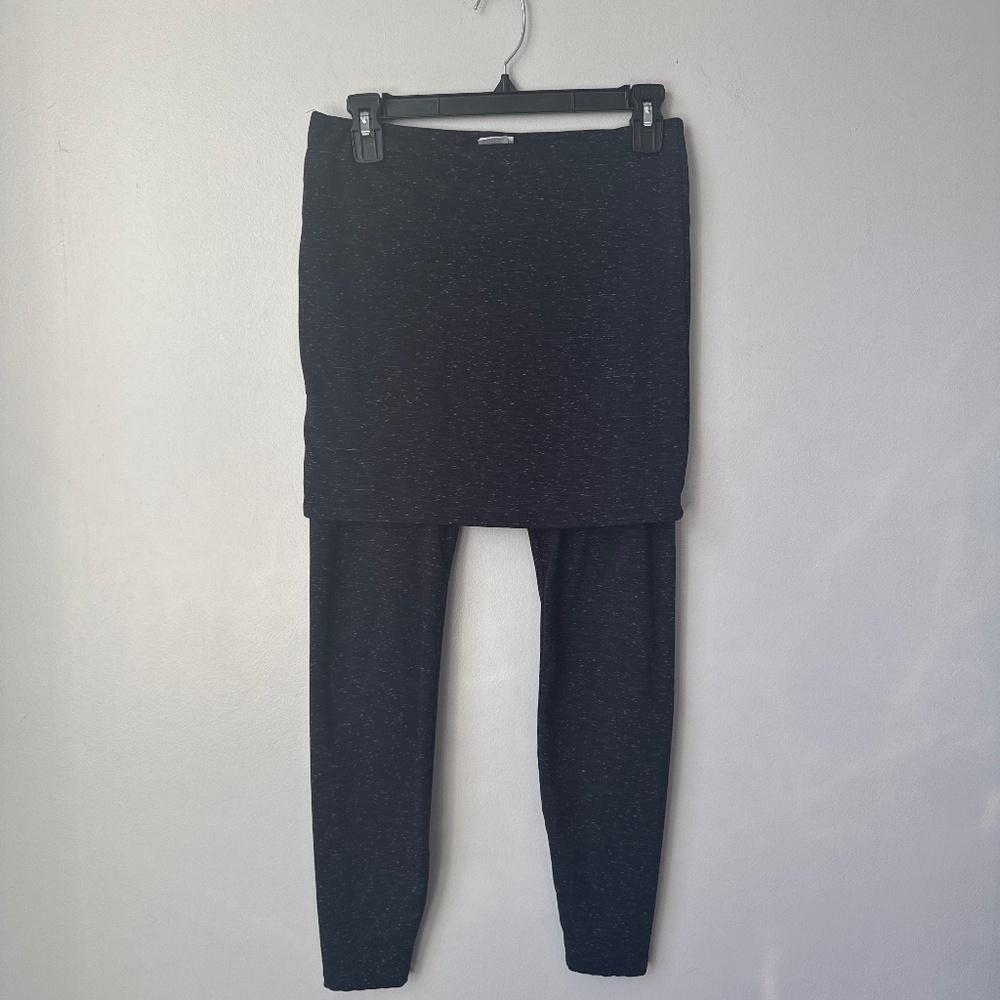 Cabi #3210 leggings skirted